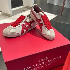 Onitsuka Tiger Men's Red and White Trainers